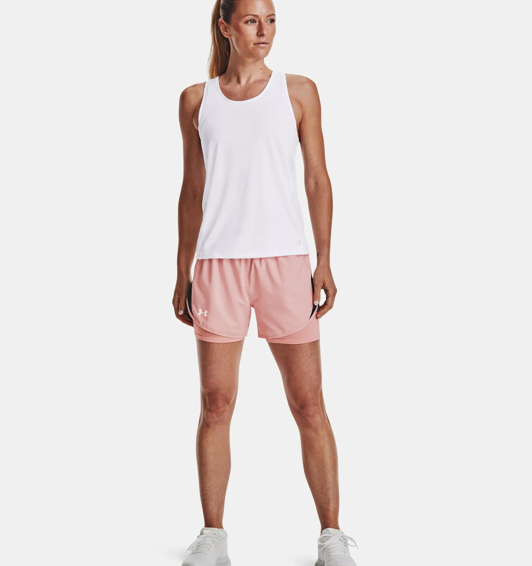 Short UA Fly By 2.0 2 en 1 para mujer image number 2