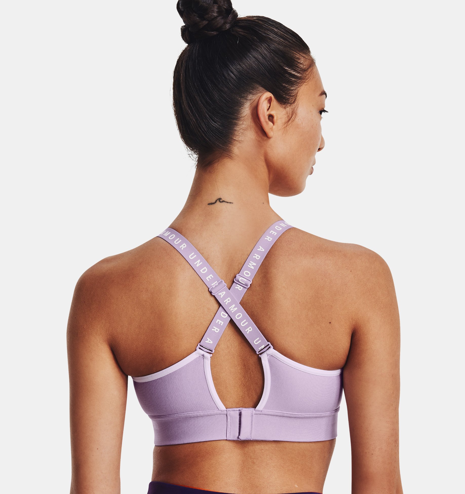 Sport Bra UA Infinity Mid Hthr Cover para mujer image number 1