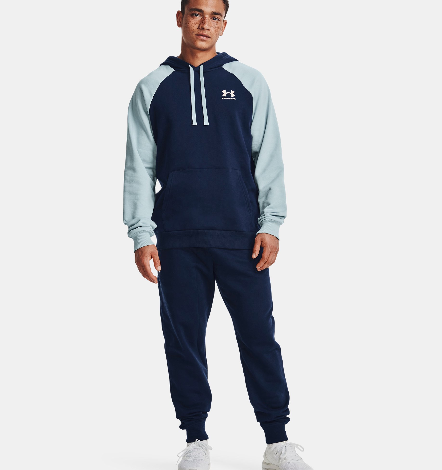 Buzo con capucha UA Rival Fleece Colorblock Hoodie para hombre image number 2