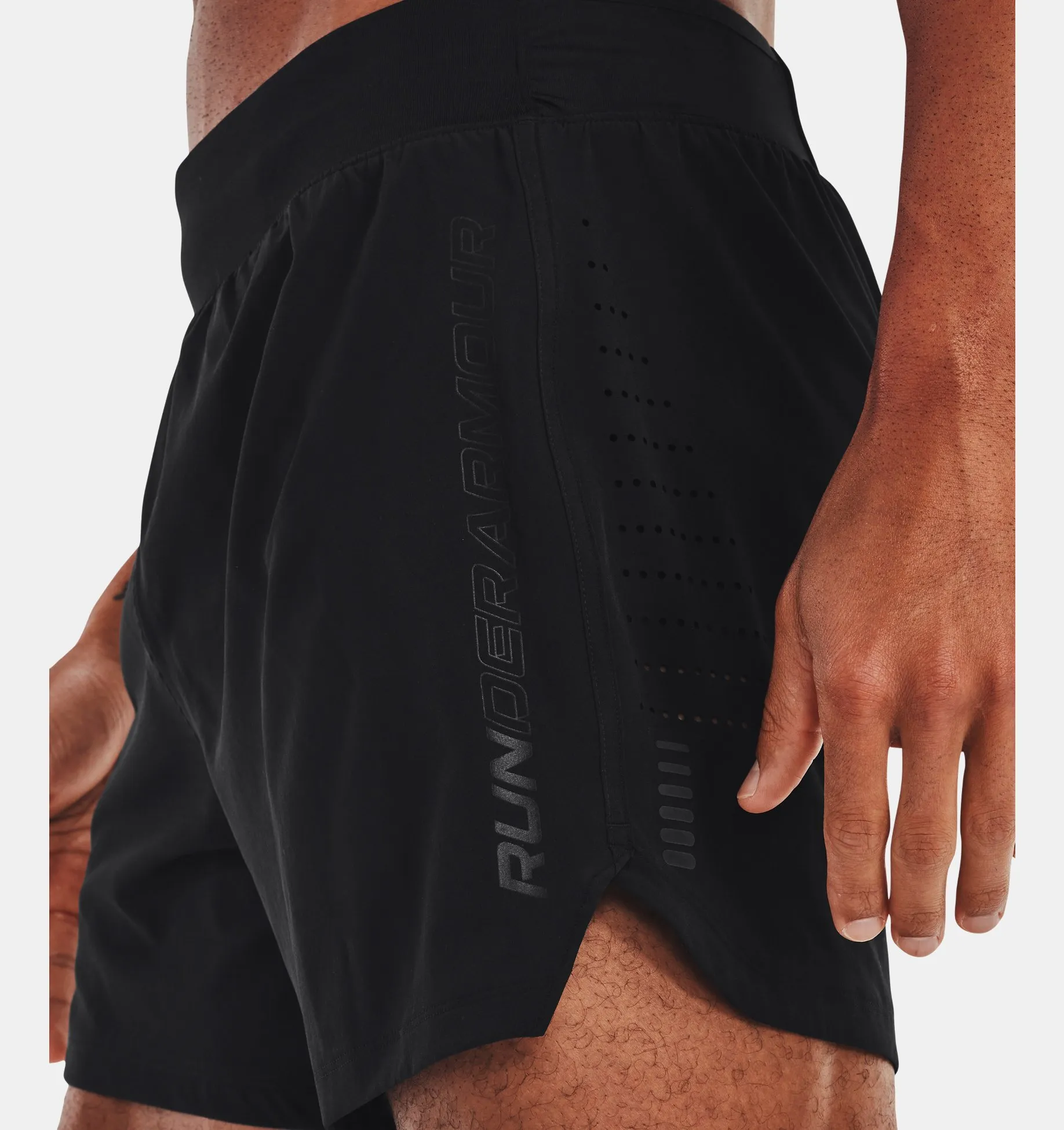 Short UA SPEEDPOCKET 5'' para hombre image number 5