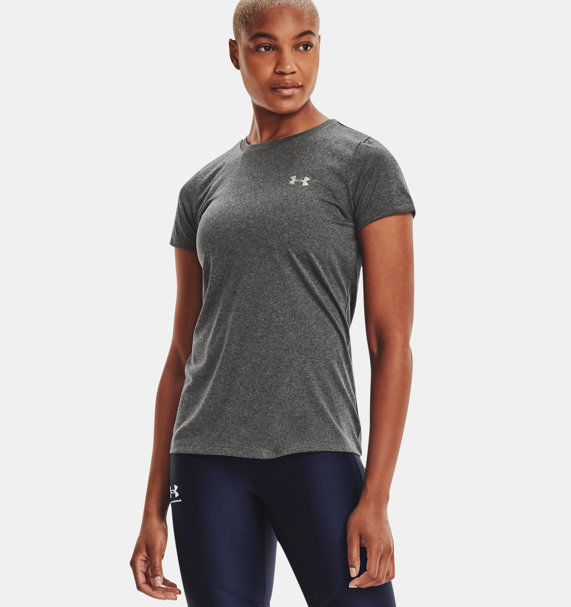 Remeras under sales armour mujer