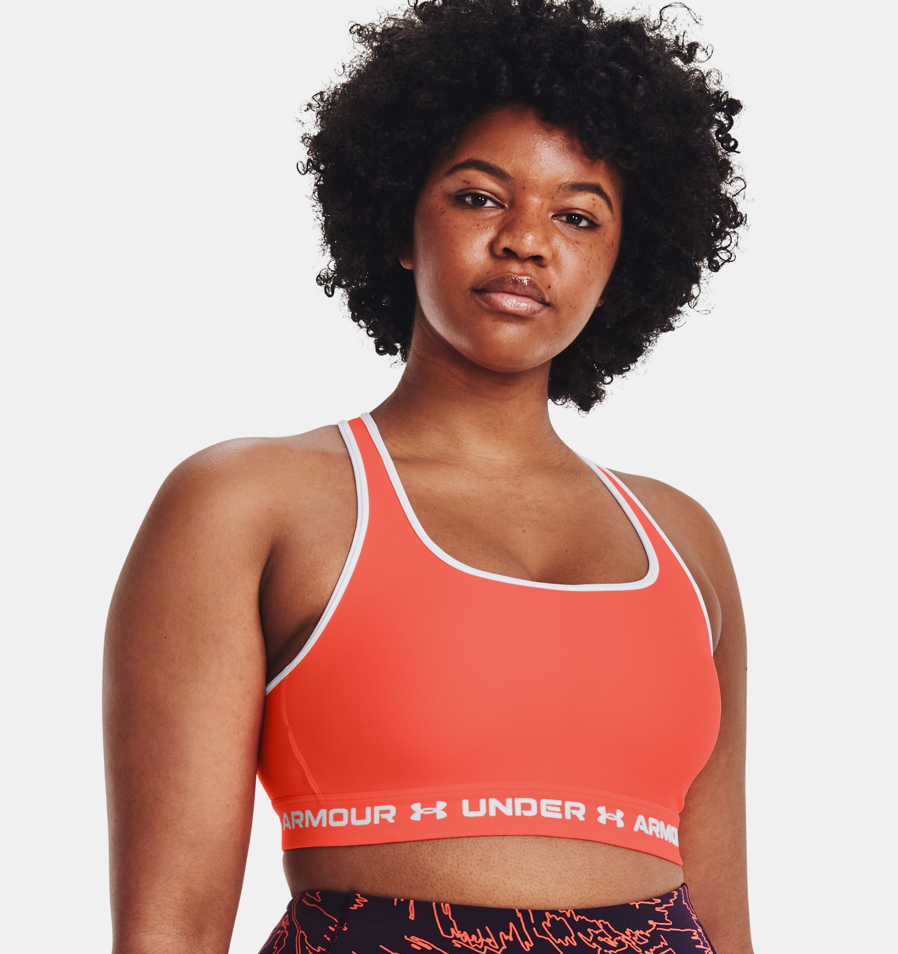 Bra deportivo de impacto medio Armour® Mid Crossback para mujer image number 3