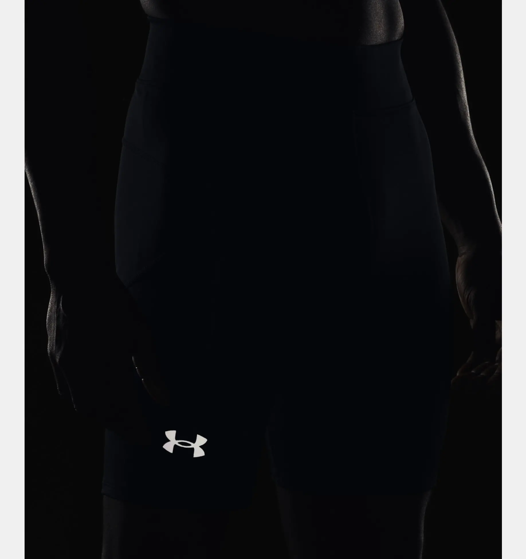 UA SPEEDPOCKET HALF TIGHT-BLK image number 4