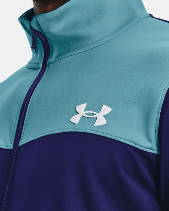 Conjunto deportivo UA para hombre image number 2