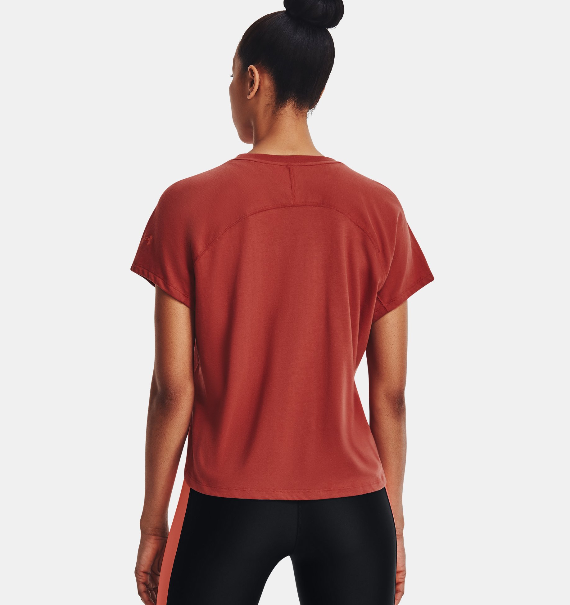 Remera UA Project Rock Bull para mujer image number 1