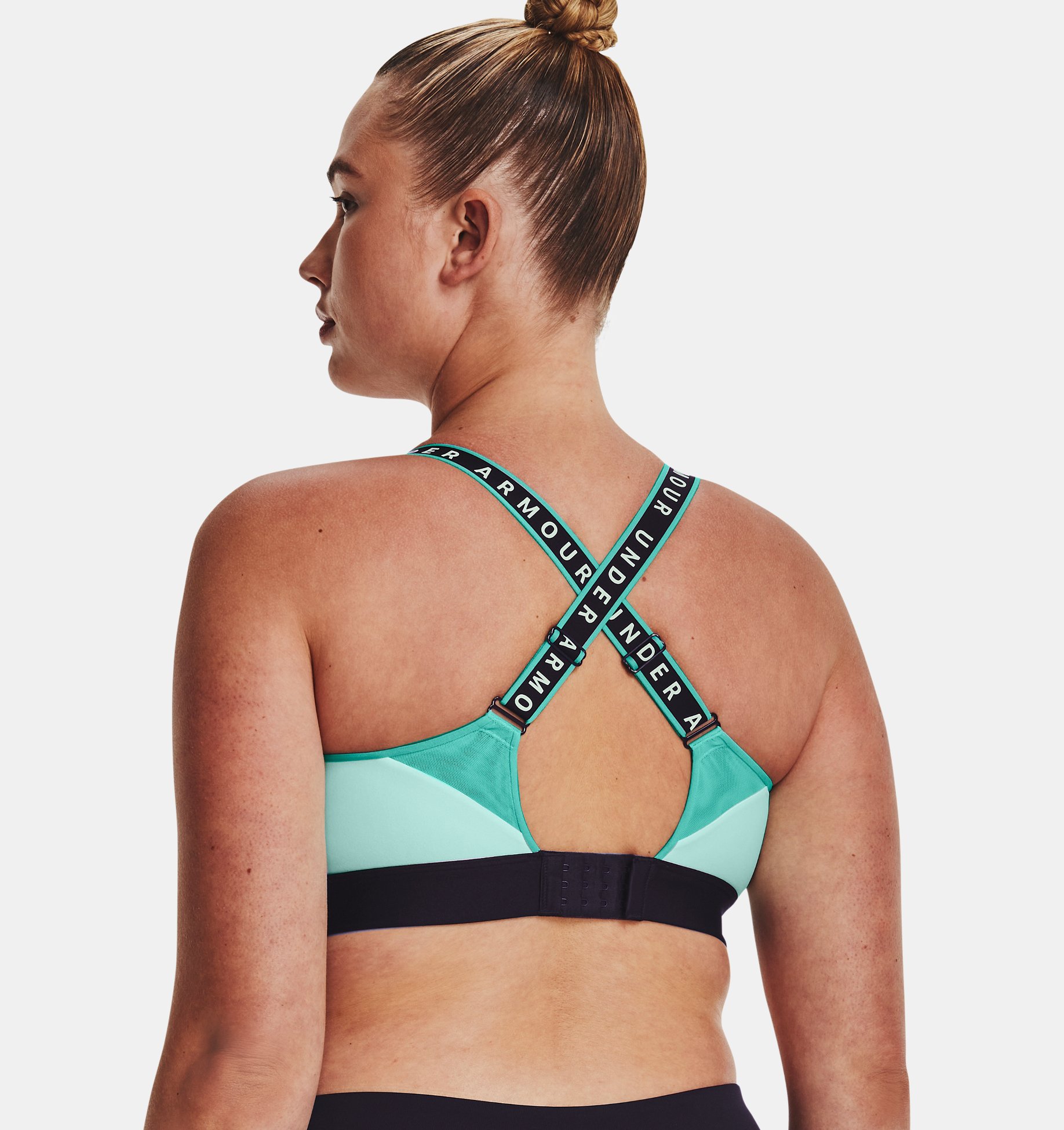 Bra deportivo UA Infinity High Blocked para mujer image number 7