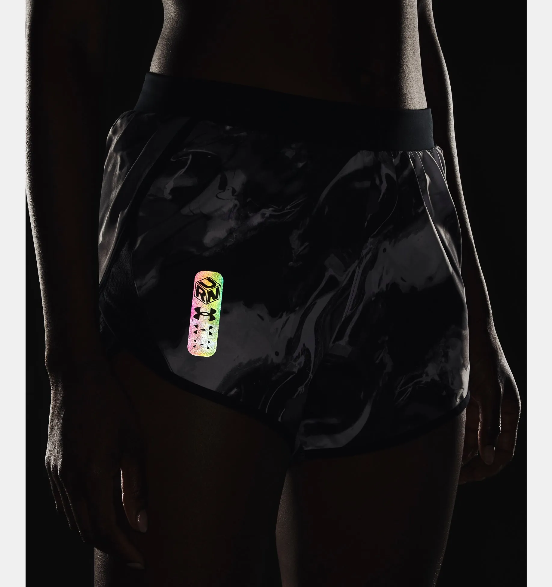 Short UA Fly By Anywhere para Mujer image number 3