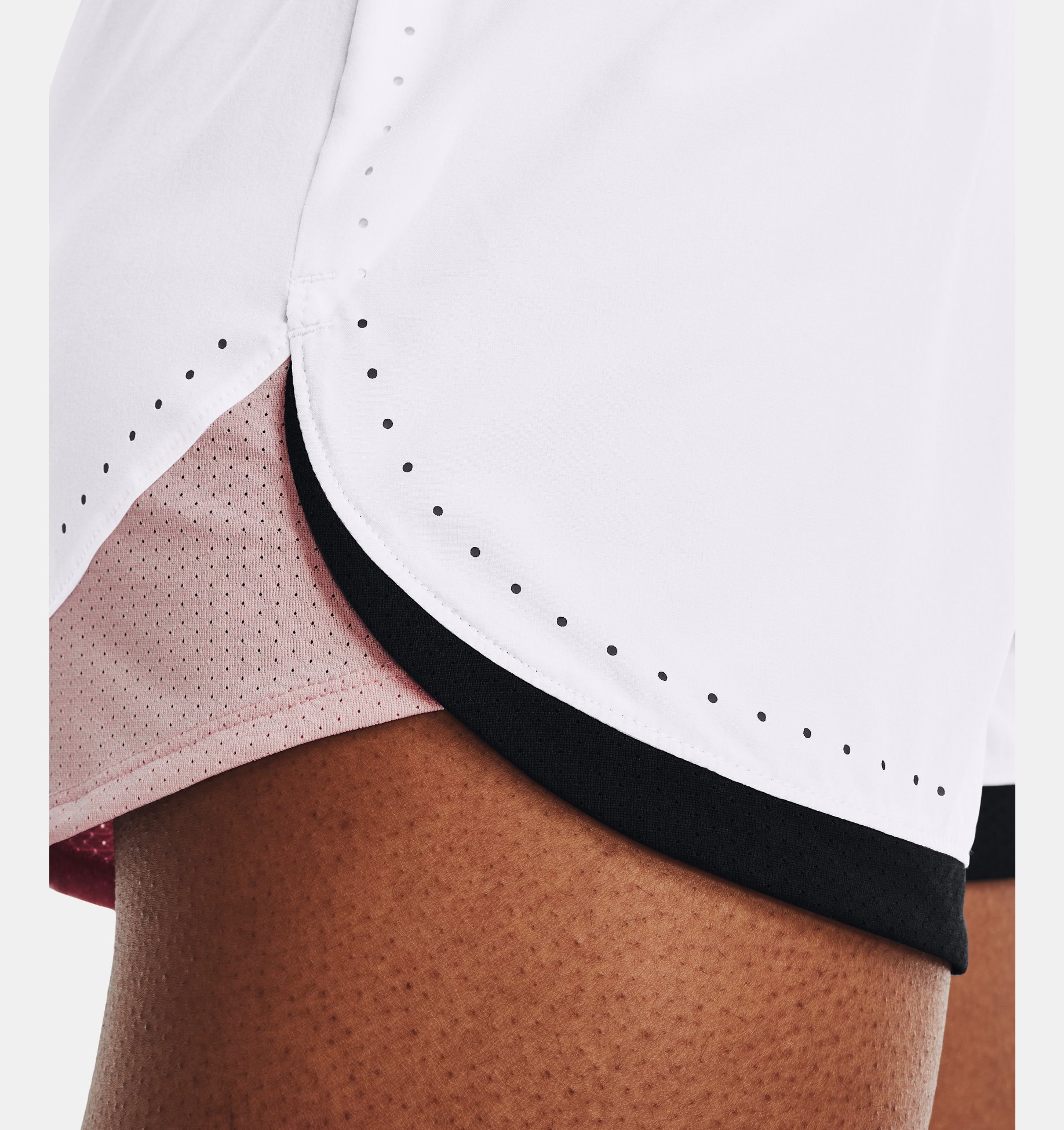 Short UA PaceHER para mujer image number 5