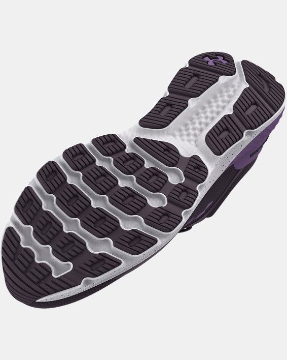 Charged escape deals running shoe