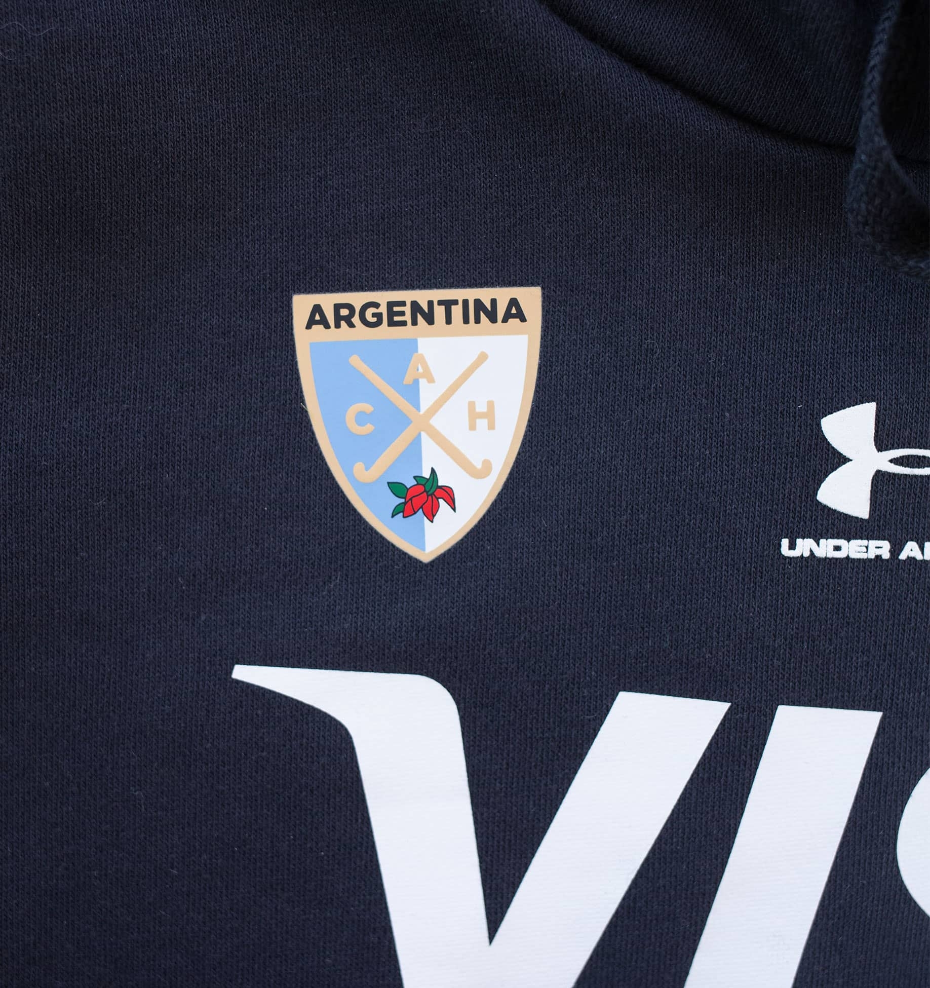 Buzo con capucha Under Armour Leonas para mujer