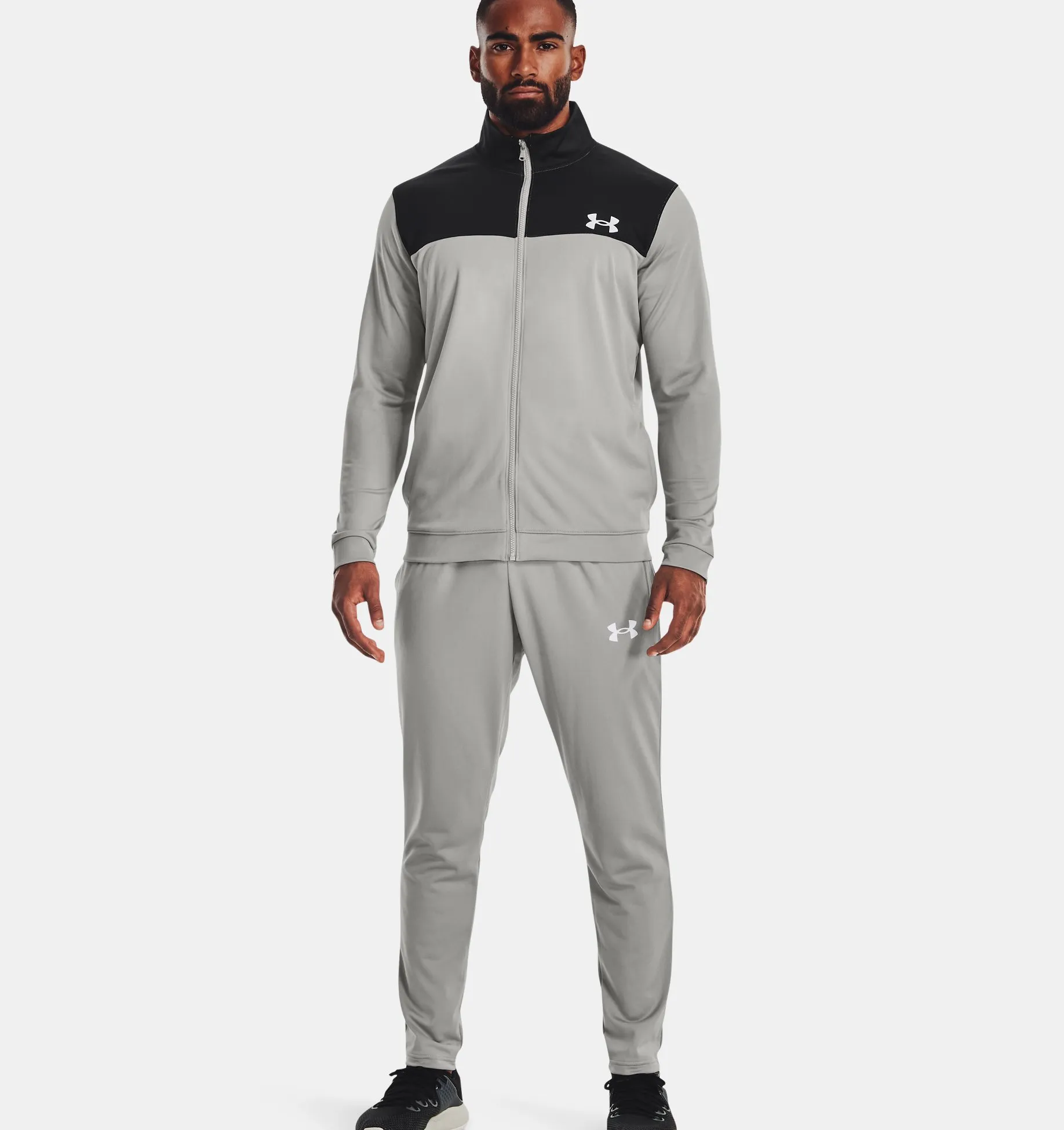 Conjunto deportivo UA para hombre image number 0