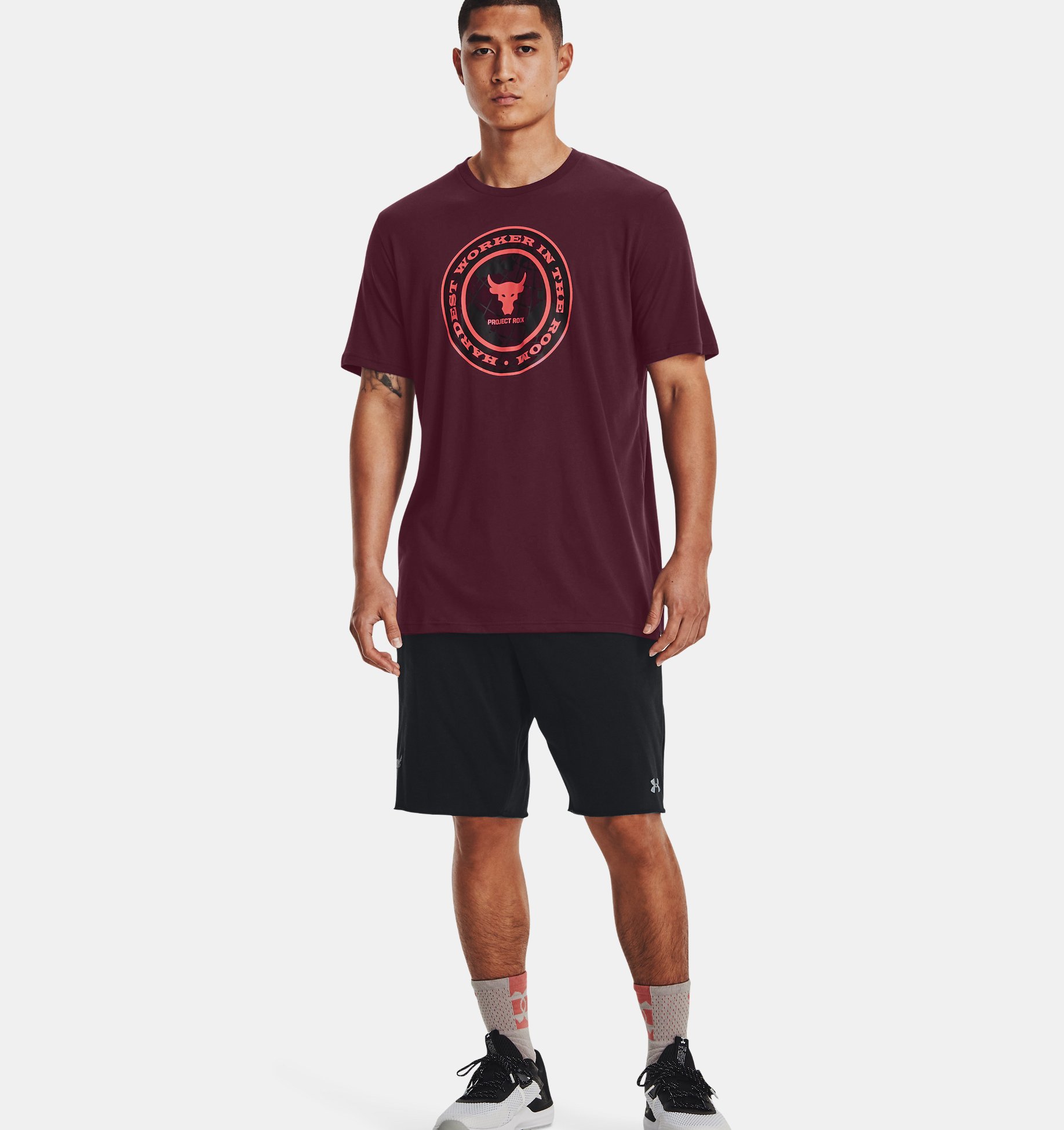 Remera de entrenamiento Project Rock Globe para hombre image number 2