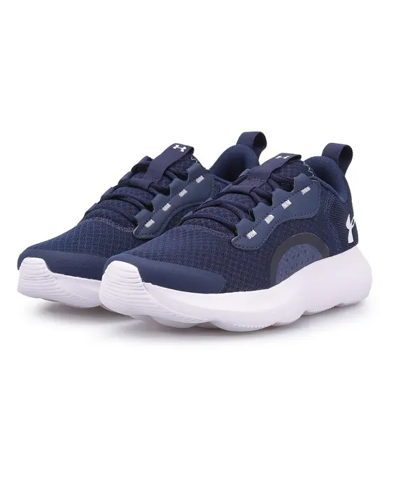 Zapatillas de running Under Armour Charged Victory para hombre image number 2