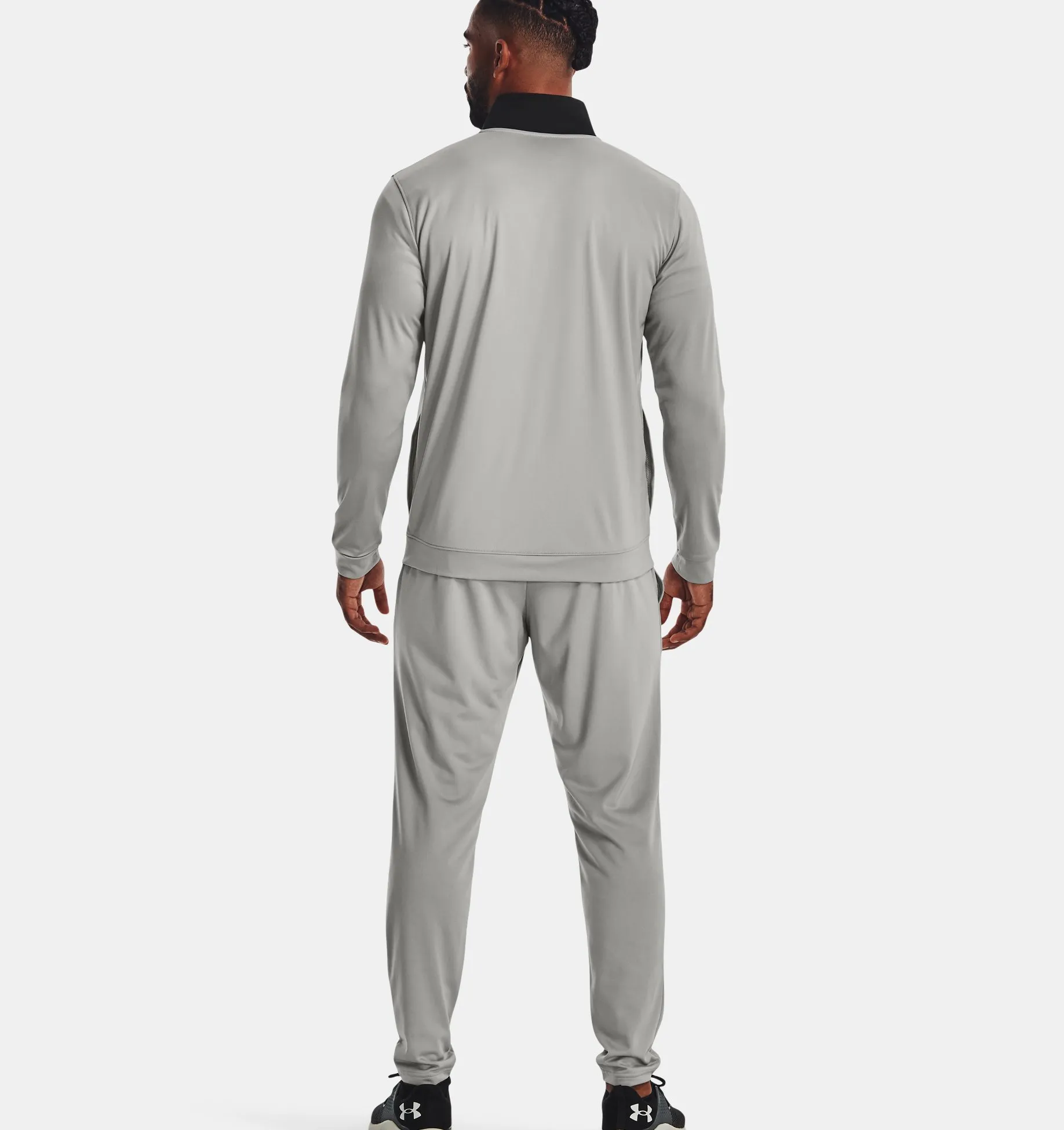Conjunto deportivo UA para hombre image number 1