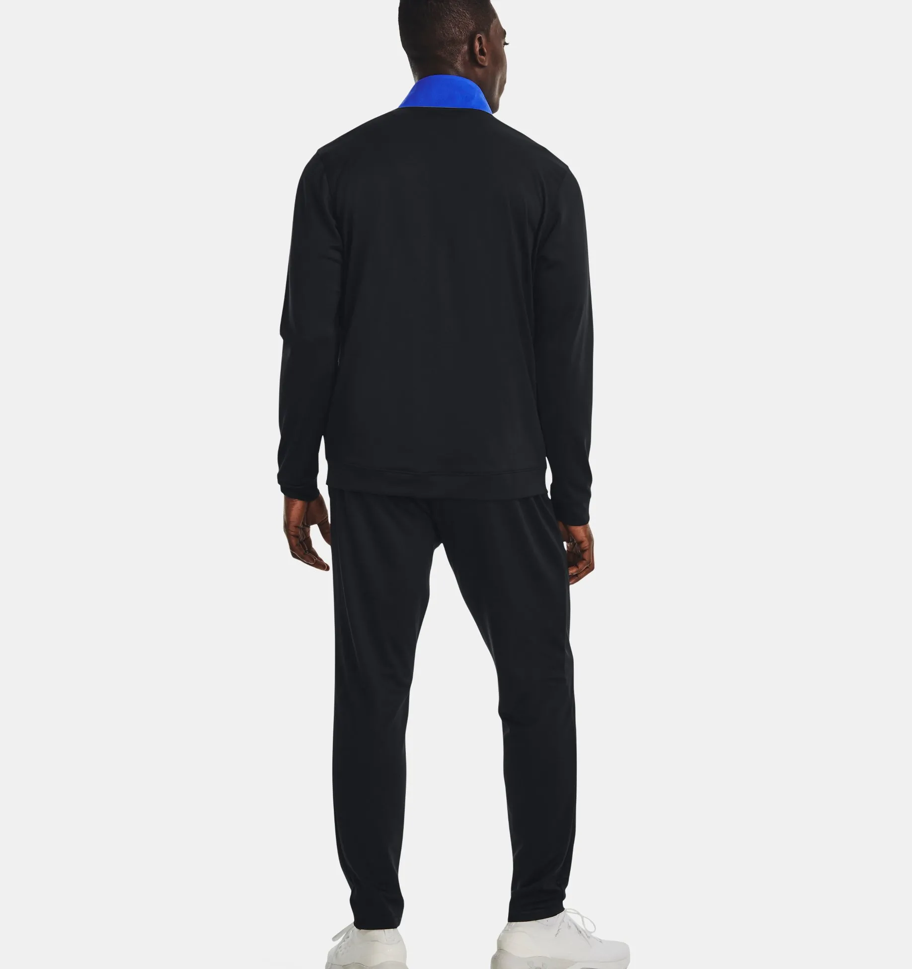 Conjunto deportivo UA para hombre image number 1